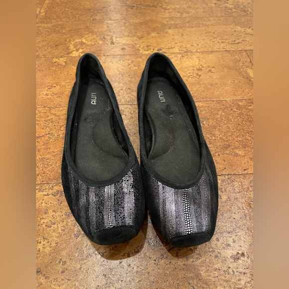 Auri Jamie Women’s Leather Flats - 9.5 - Picture 2 of 8